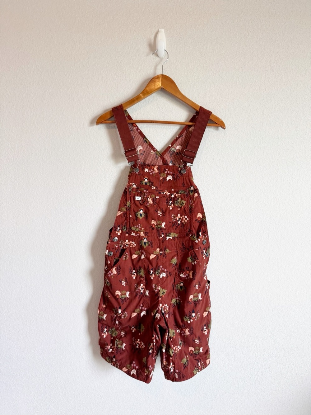 Dulutch Trading Co Heirloom Gardening Chicken Gnome Short Overalls Size XS